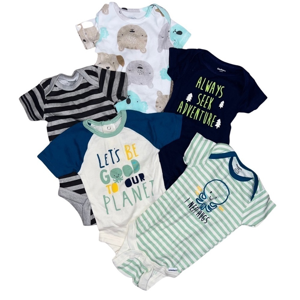 Gerber and Carter’s 5 Piece Onesies Sizes 0-3 & 3-6